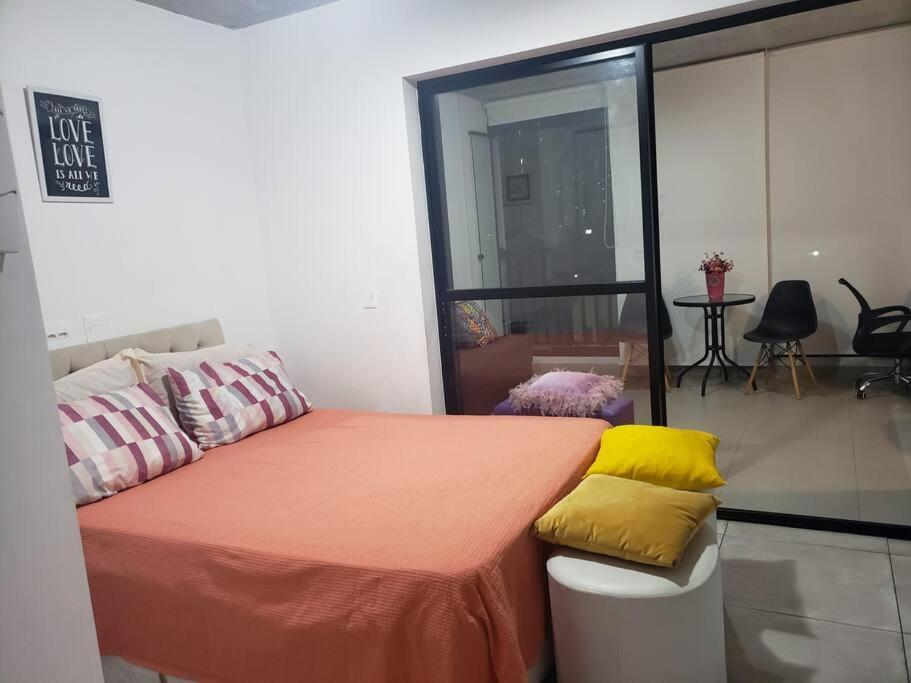 Lindo Studio No Bom Retiro Prox Ao Anhembi Sambodromo Com Wifi São Paulo Exterior photo